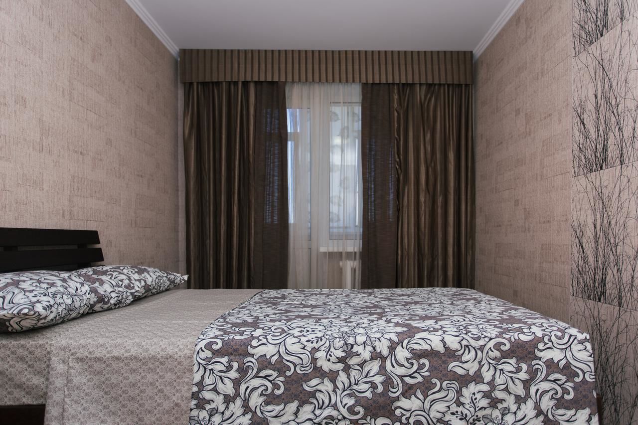Апартаменты Luxury apart-hotel on Kharkovskaya 3 room Сумы