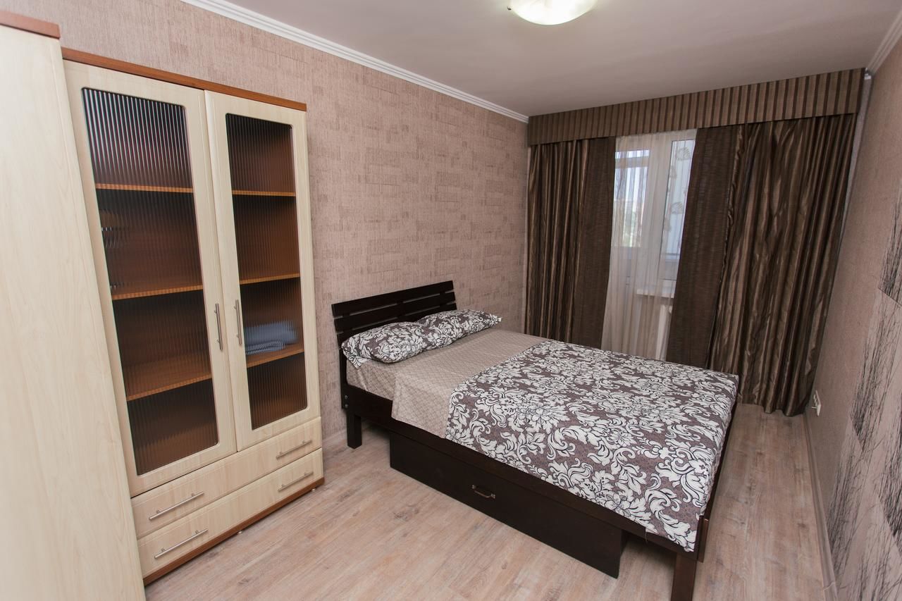 Апартаменты Luxury apart-hotel on Kharkovskaya 3 room Сумы