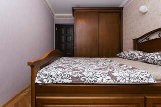 Апартаменты Luxury apart-hotel on Kharkovskaya 3 room Сумы Апартаменты с 2 спальнями-57