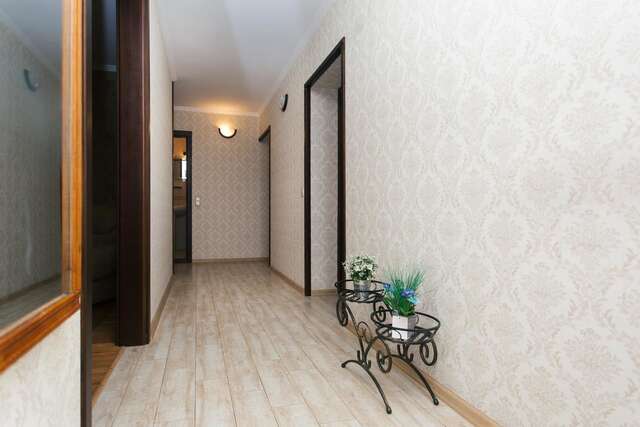 Апартаменты Luxury apart-hotel on Kharkovskaya 3 room Сумы-41